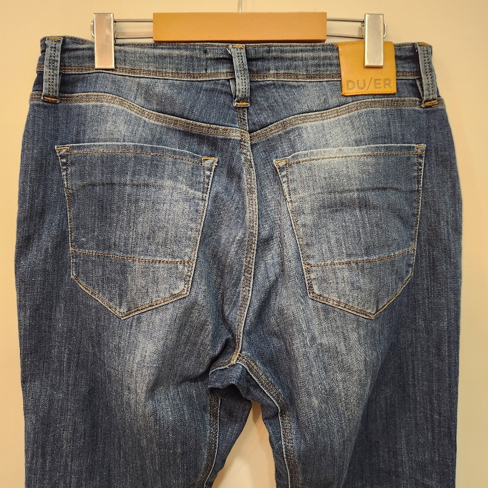 DU/ER Jeans Mens 32x30 L2X Relaxed Taper Fit Blue Stretch Pants DUER Dark Wash - Picture 3 of 16